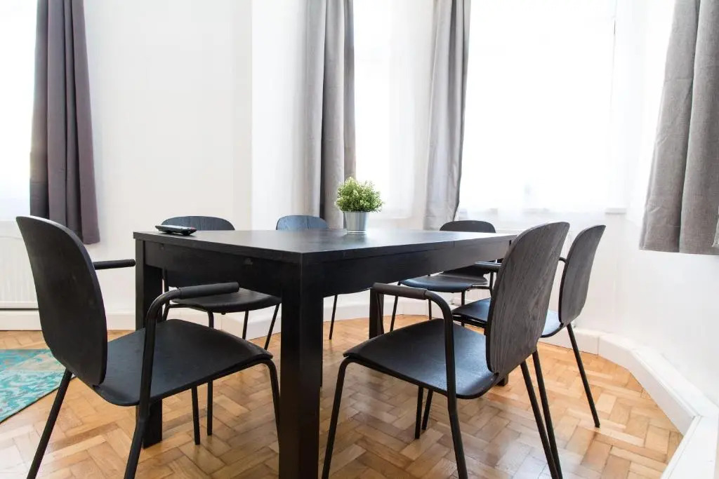 Design Apartments I contactless check-in