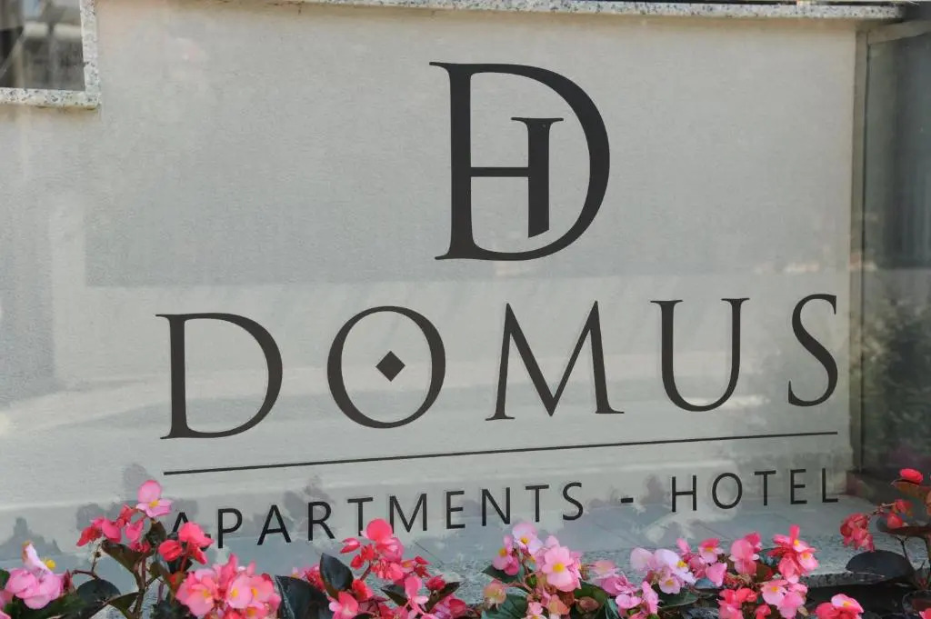 Domus Hotel & Apartments