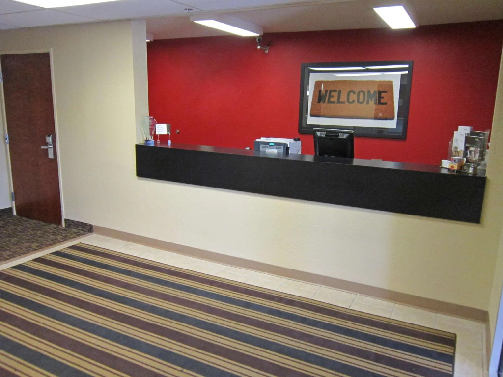Studio 6 Extended Stay Rochester Greece NY