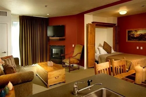 The Lodge at Stillwater