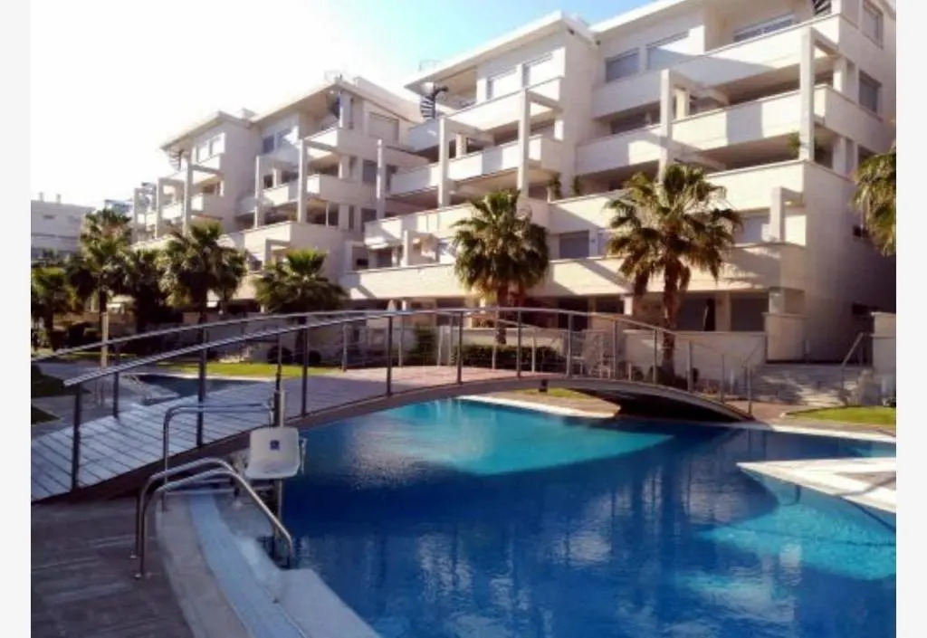 Elegance, apartamento 2 dormitorios cerca del casco urbano y de la playa