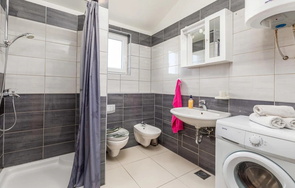 Awesome Apartment in Valbandon With Wifi and 1 Bedrooms