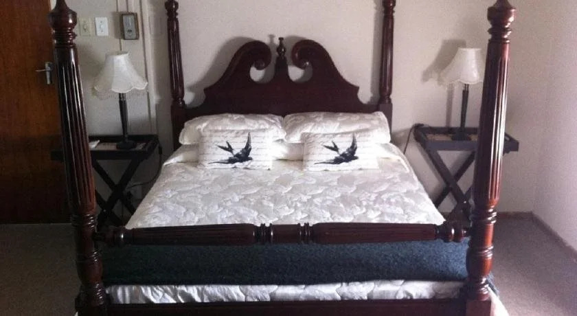 The Porterville Hotel