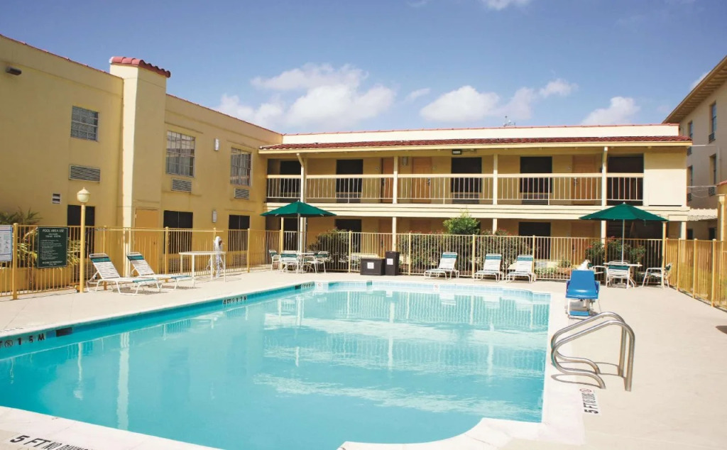 La Quinta Inn Houston Greenway Plaza