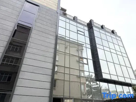 City Apartments Frunze 466/43