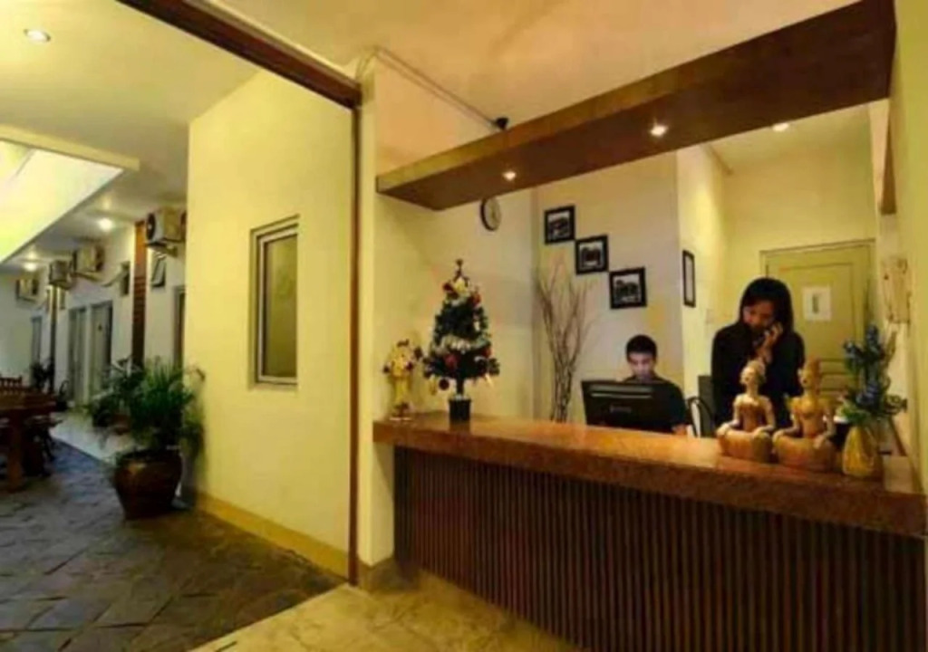 Poncowinatan Hotel