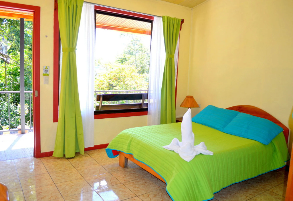 Cabinas El Pueblo B&B Monteverde