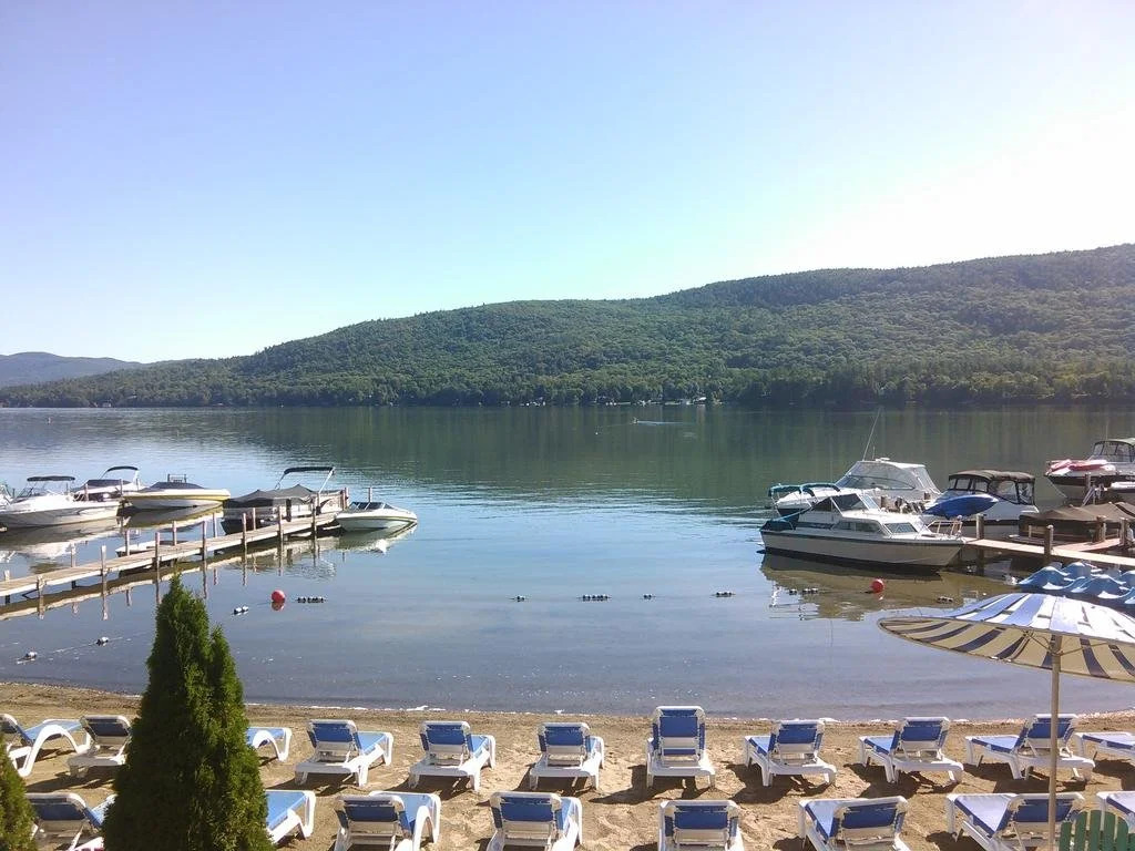 Surfside On The Lake