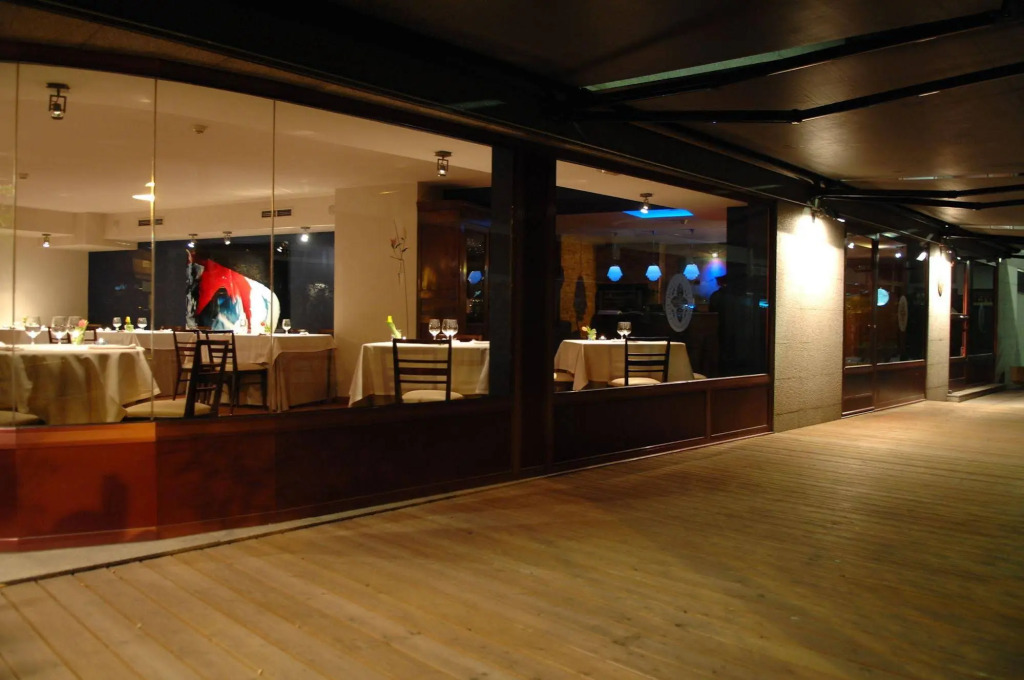 Hotel & Aparthotel Cosmos