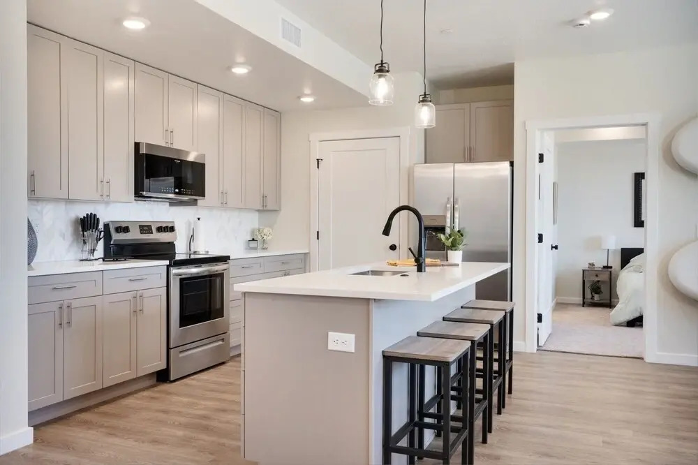 Family Friendly Lagoon Get Away 2 Bedroom Condo