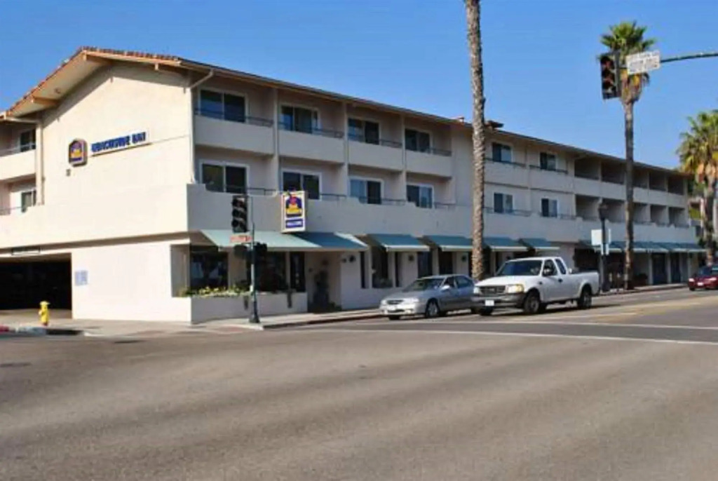 Beachside Inn