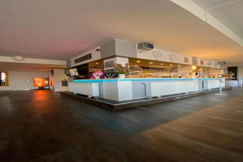 Отель BeeVillage Messehotel Hannover-Laatzen
