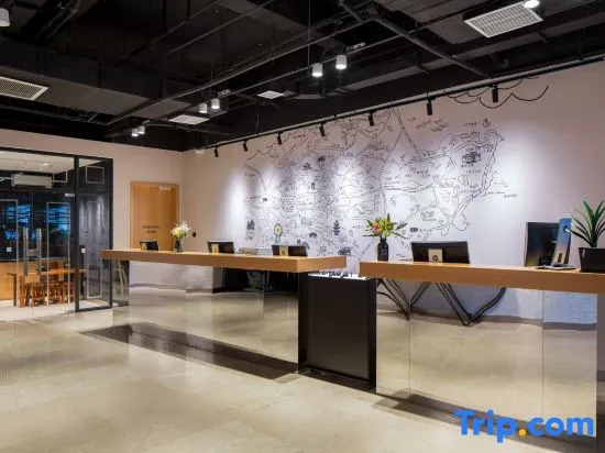 MiniMax Hotel Shishi