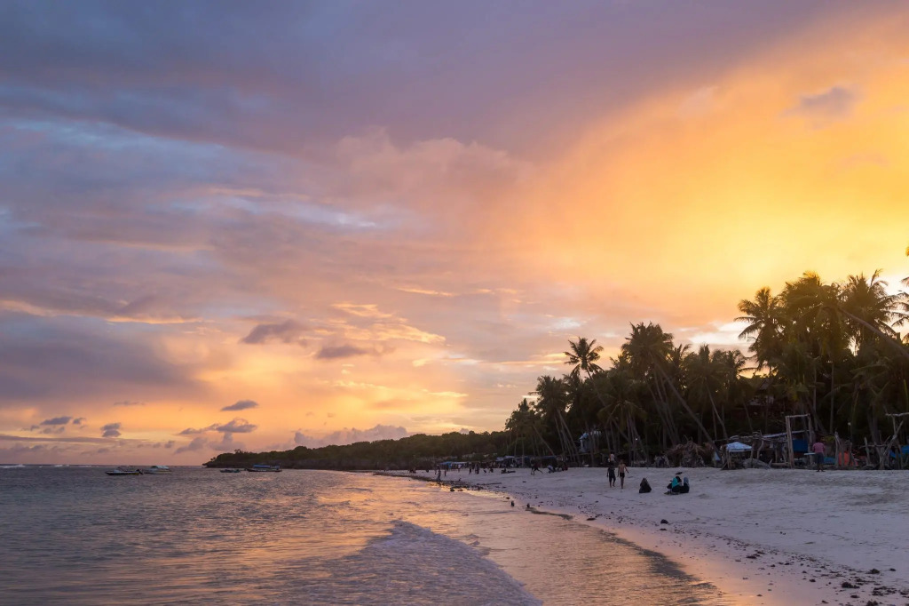 Bara Beach Bungalows