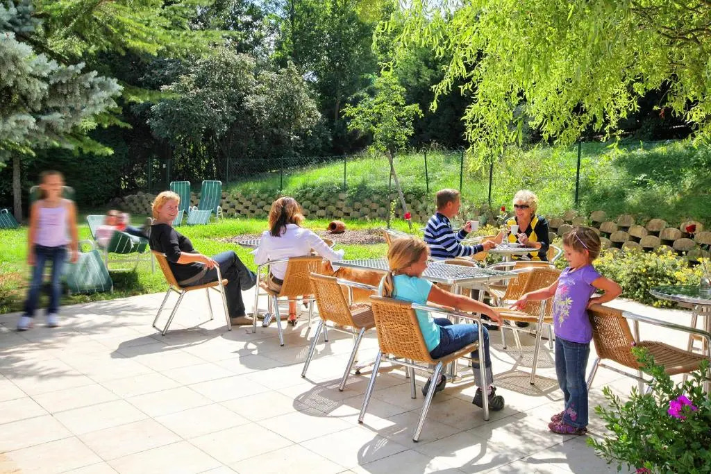 Schild Rooms - Self Check-in - Nature and Wine Area