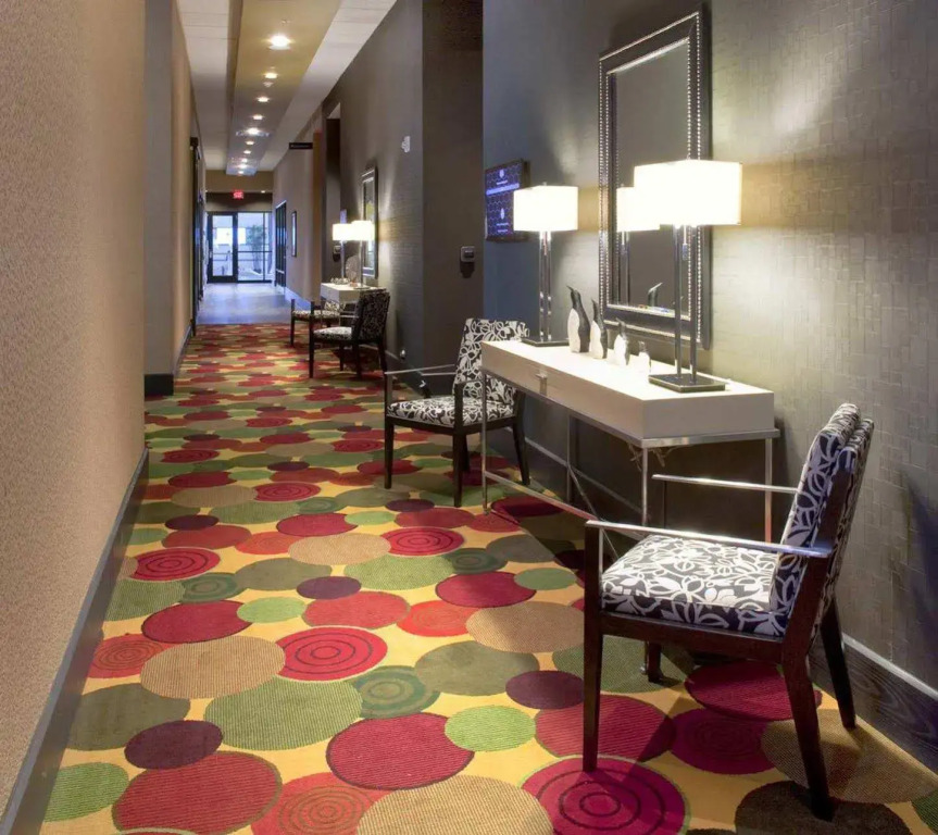 Hampton Inn & Suites Crabtree