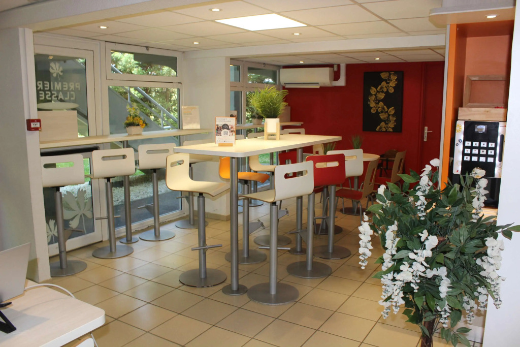 Premiere Classe St Quentin en Yvelines Elancourt