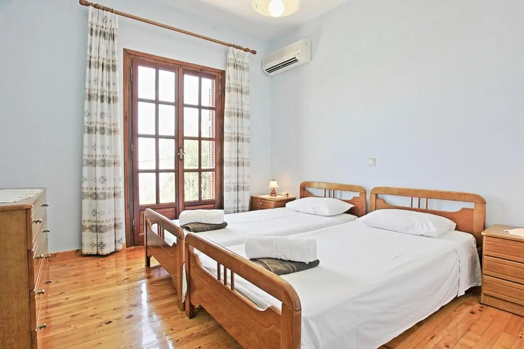 Villa Alexandros