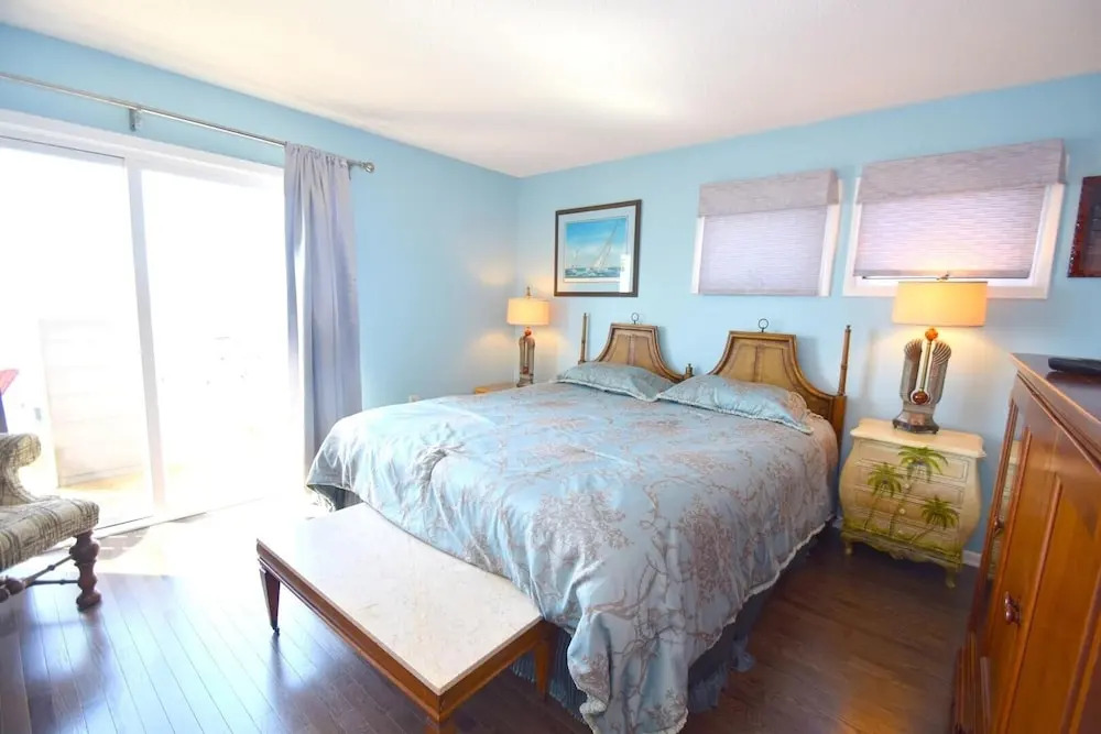Harbour Island 79J - 1 Br Townhouse