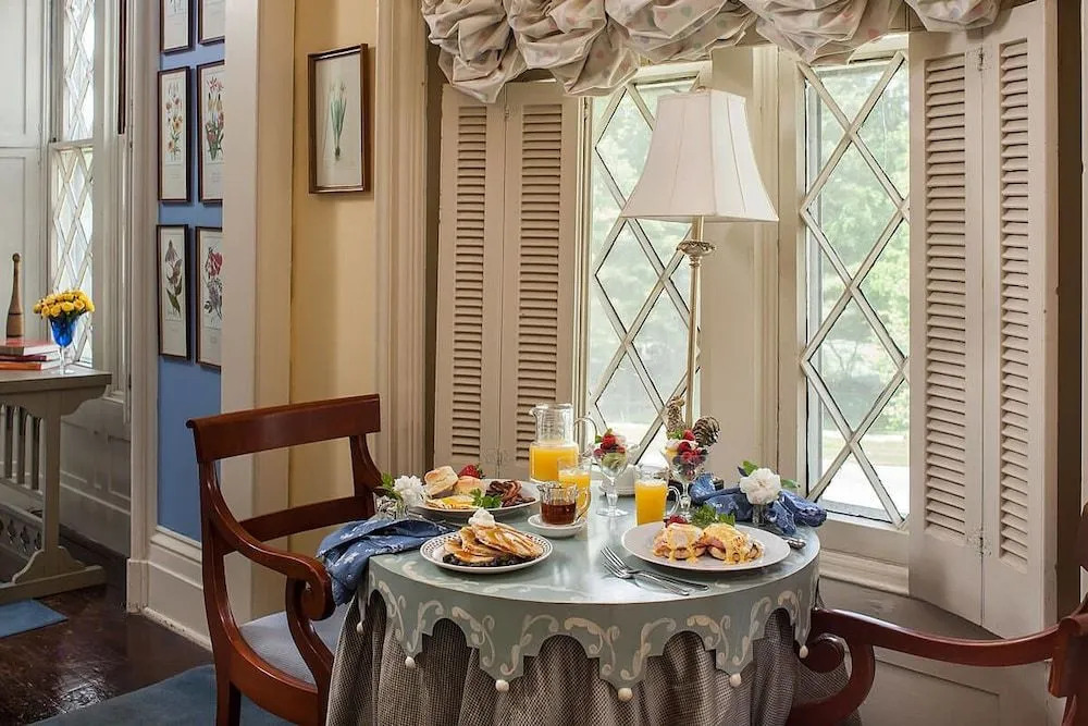 Inn at Woodhaven-In the Heart of the Bourbon Trail-Over 12 Distilleries Nearby