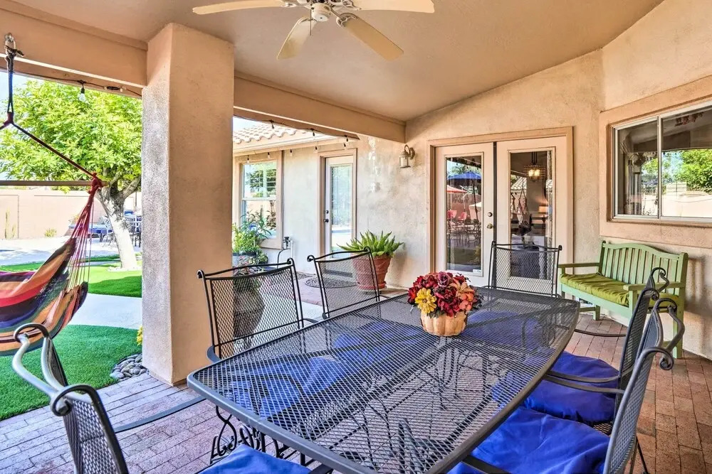 Elegant Peoria Home: Pool, Putting Green, Fire Pit
