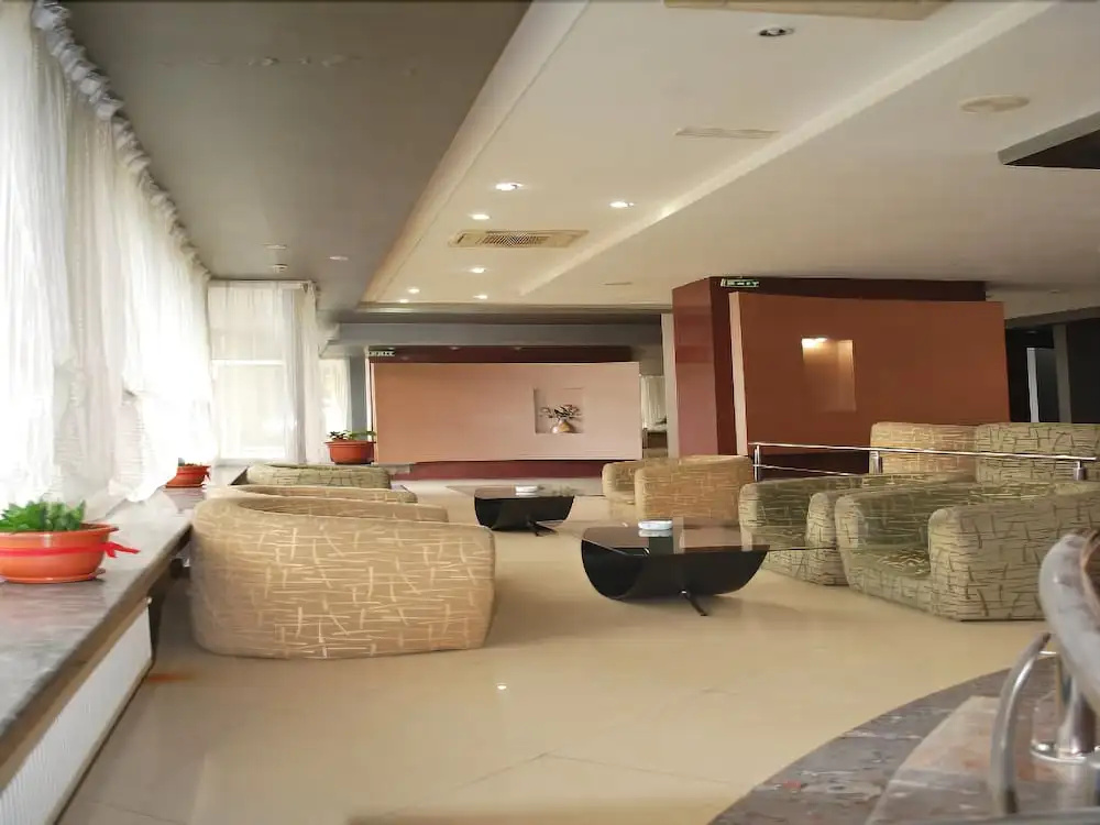 Hotel New Royal