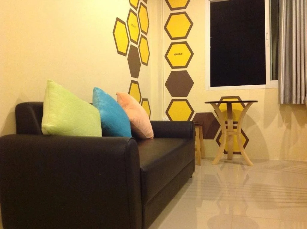 Beehive Patong Hostel