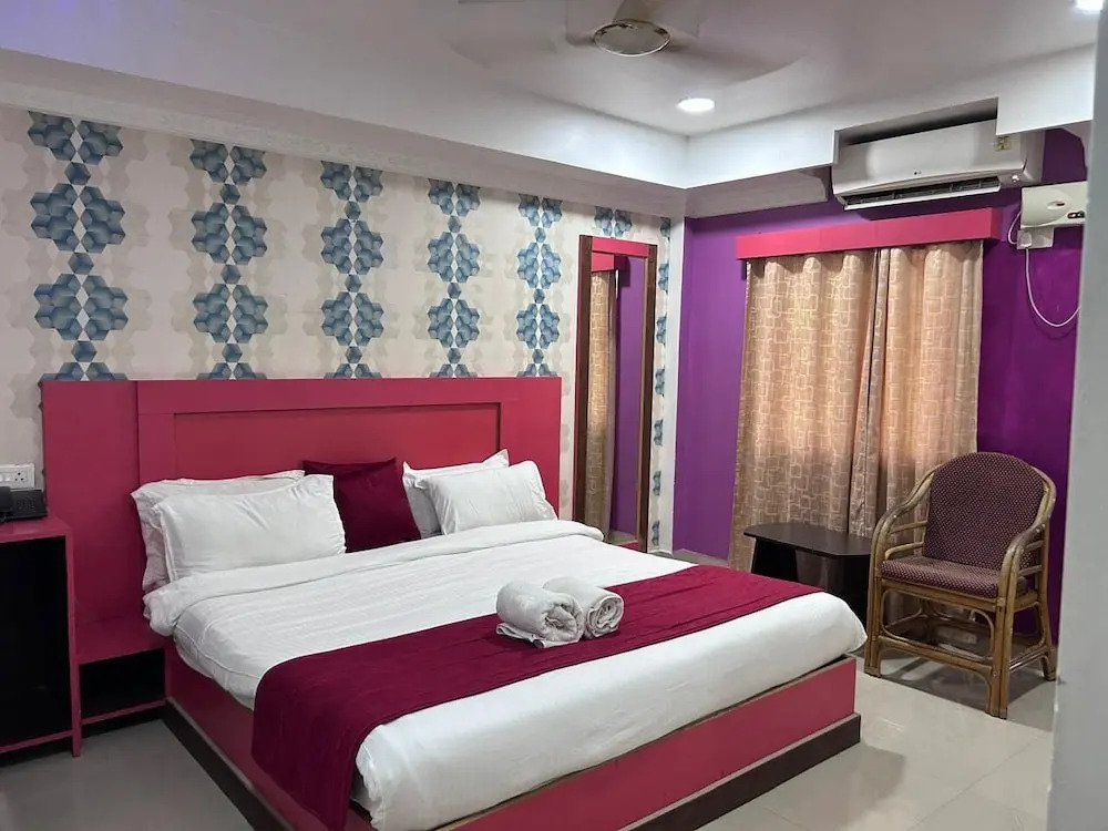 AT Hotels & Resorts