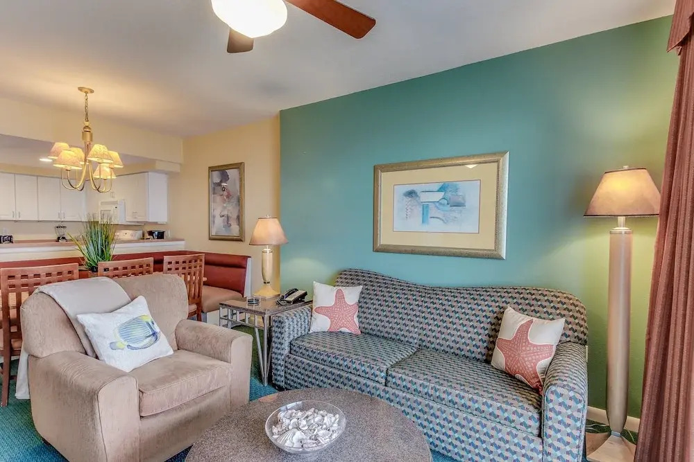 Ocean Walk 2424a