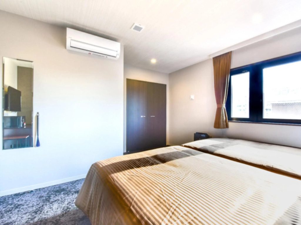 HOTEL LiVEMAX Fukuoka Tenjin West