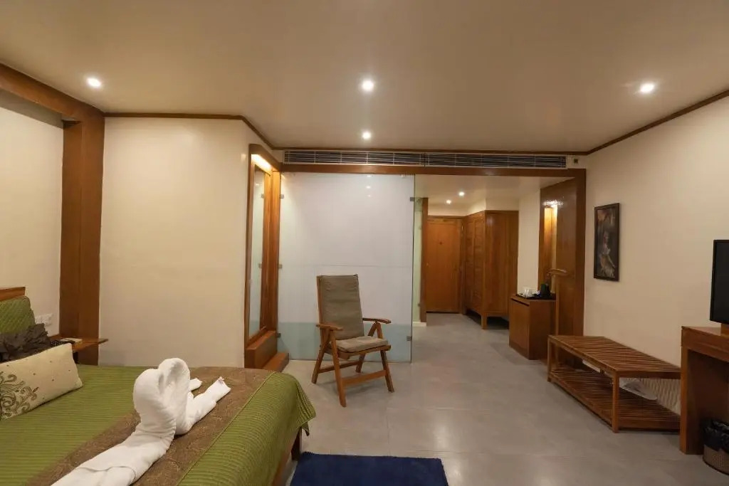 Brys Caves The Jungle Resort