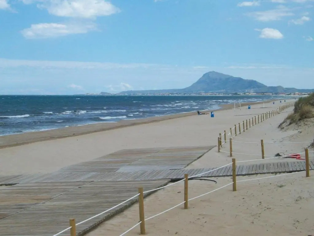 SAN FERNANDO PALACE III - Beach House