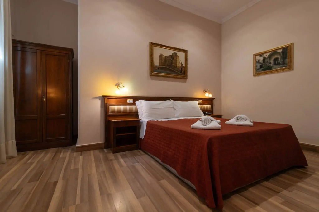 HOTIDAY Room Collection - Palermo Politeama
