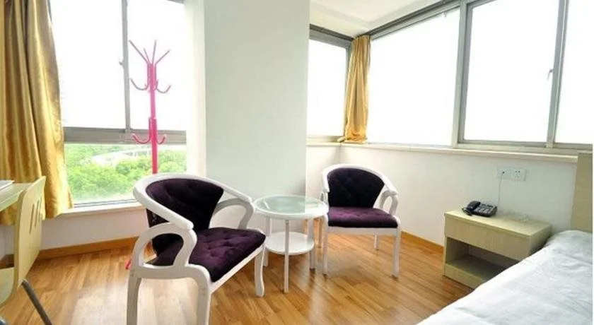 Yuejia Express Hotel