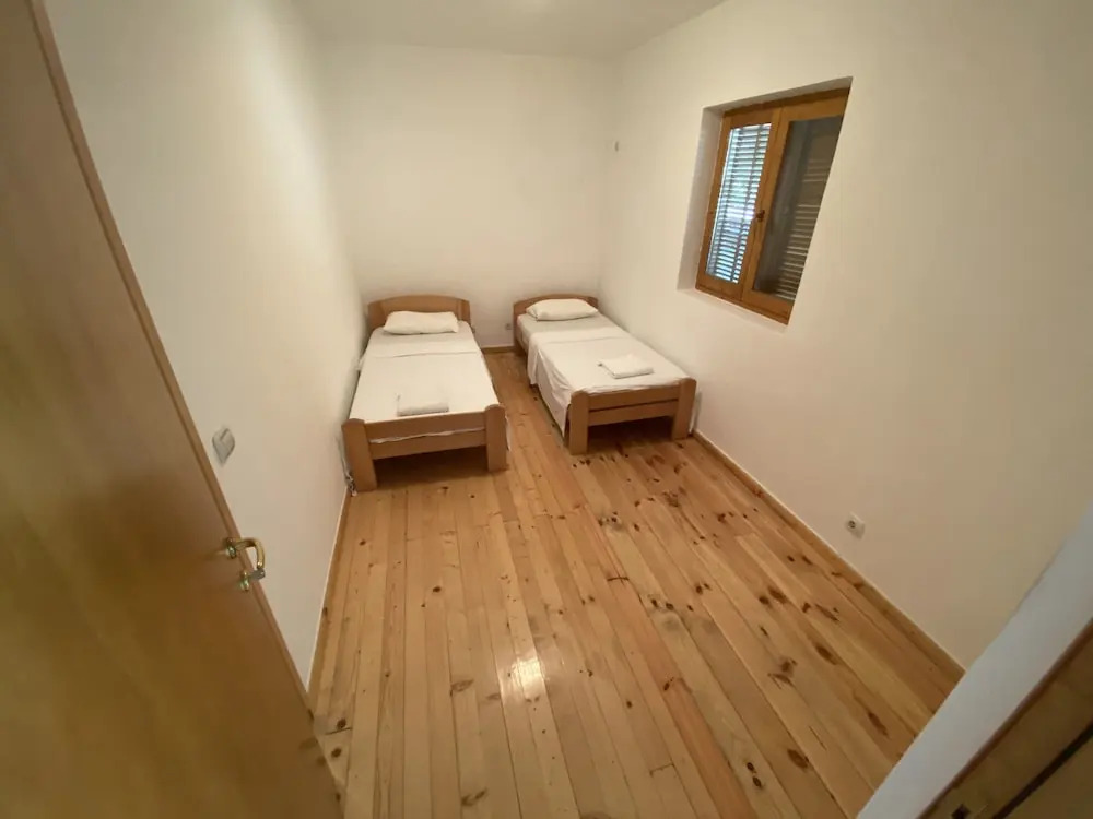 2 Bedroom Apartment With Beautiful Views