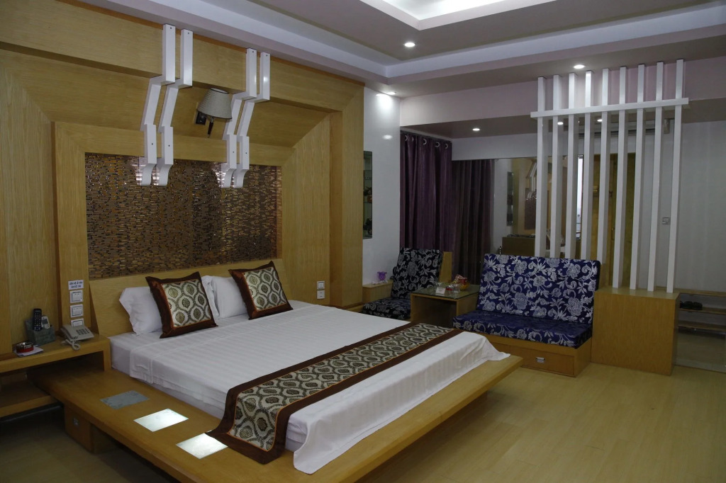 Nam Phong Hotel