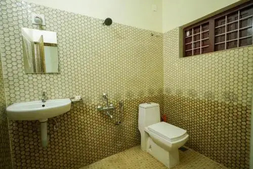 Chinnar Resort