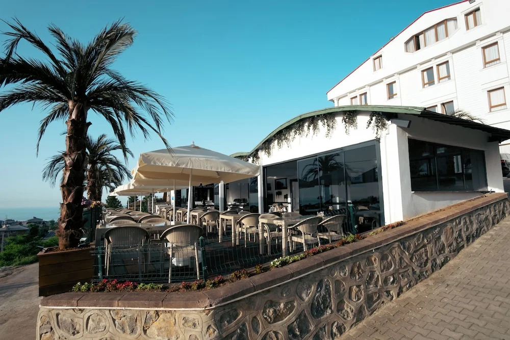 Perla Blanca Hotel