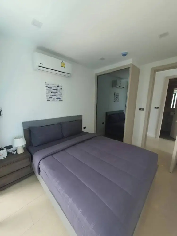 Stylish Bang Saray Apartment With Pool and Resort Facilities