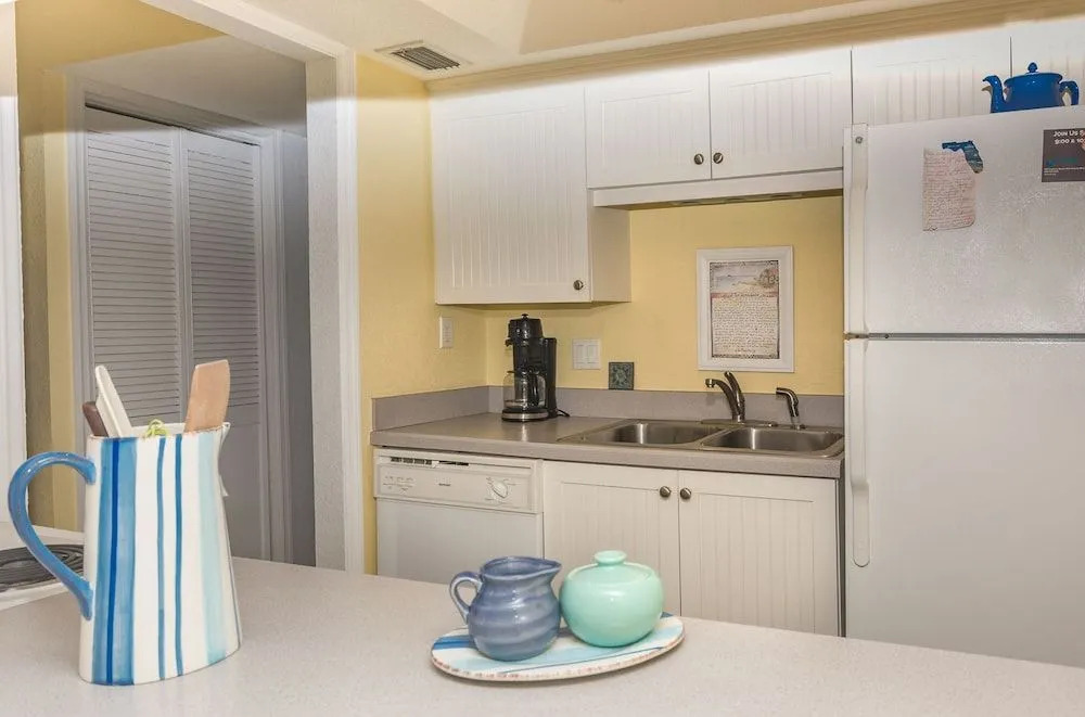 Cbc137 - Colony Beach Club - Beach Haven 1 Bedroom 1 Bathroom Condo