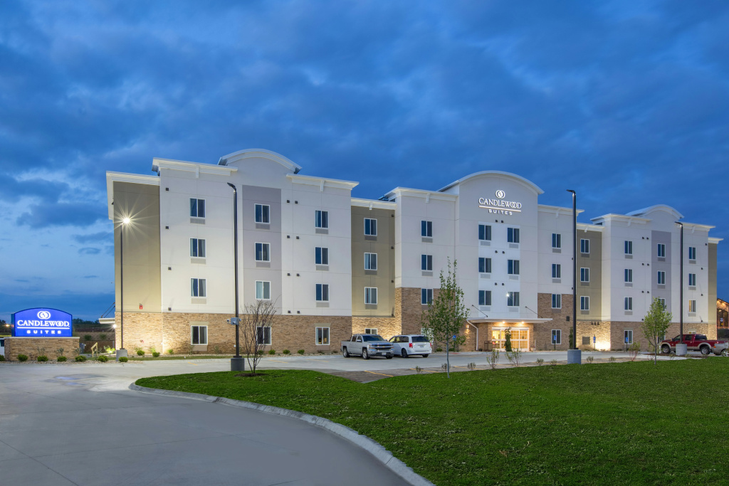 Candlewood Suites - Omaha Millard Area by IHG