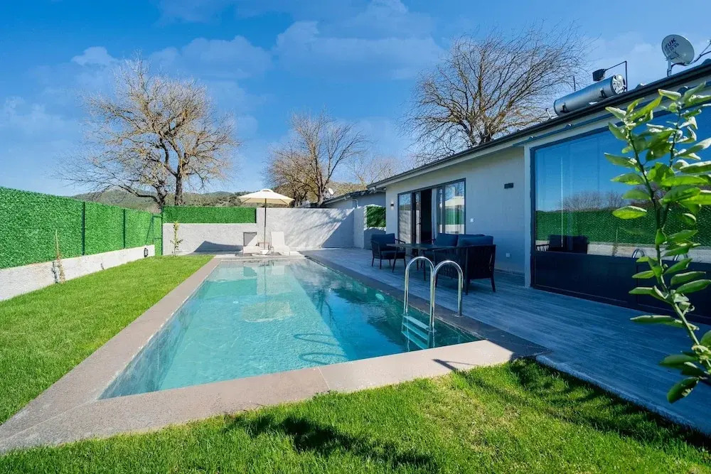 1 Bedroom Private Honeymoon Villa