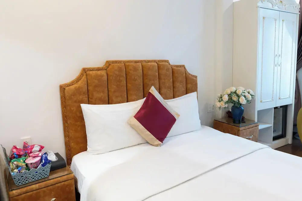 Royal Hotel Thanh Trì