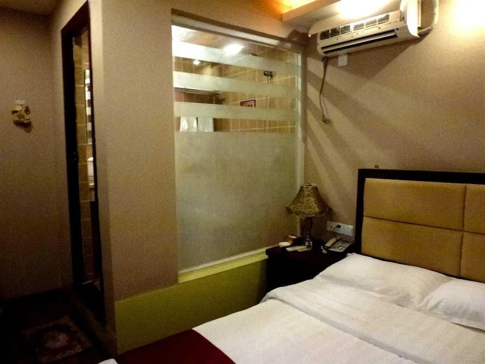 Chongqing Splendid Express Hotel - Lianglukou
