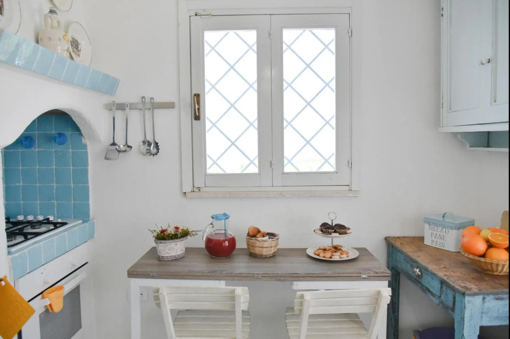 Trullo Albamarina with sea view Pool