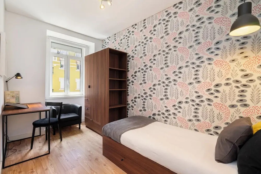 City Oasis Extravaganza: Lisbon'S Supreme Retreat