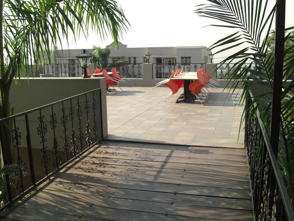 The Deck on Manning