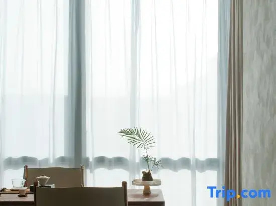 Yu Hotel