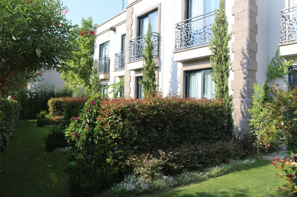 Sandora Boutique Hotel