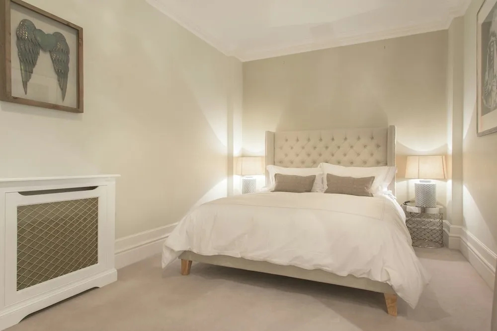 The Luxe Whitehall Duplex Apartment
